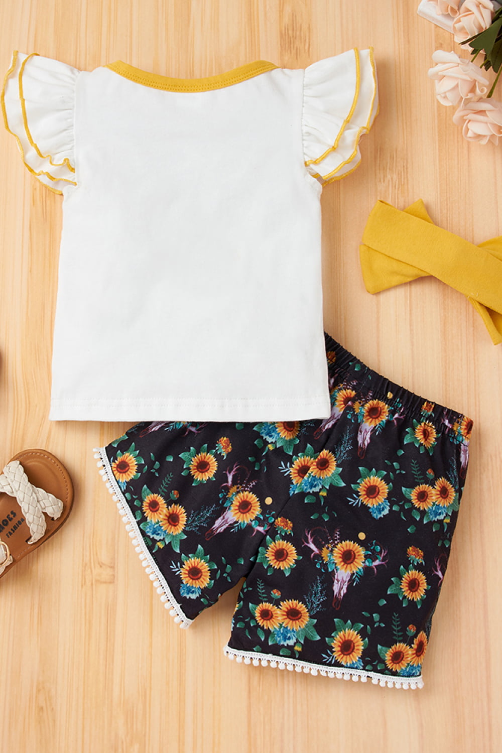 Be wild graphic tee and shorts set